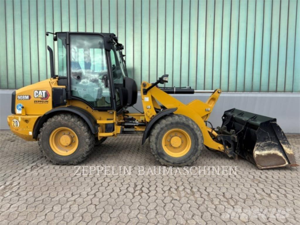 CAT 908M Rataslaadurid