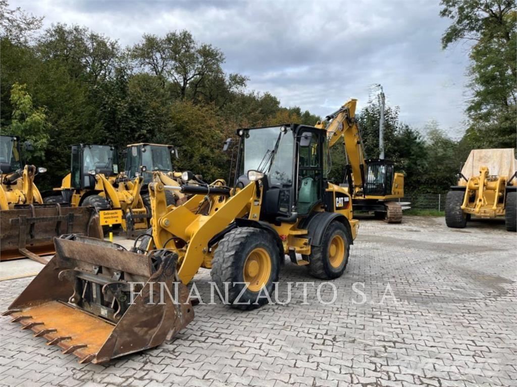 CAT 908M Rataslaadurid