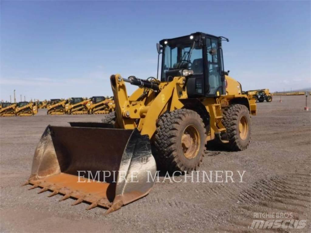 CAT 910-14 Rataslaadurid