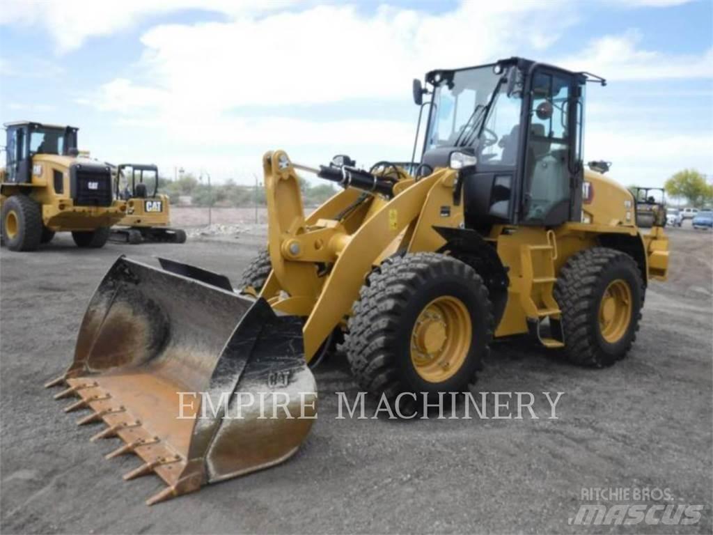 CAT 910-14 Rataslaadurid