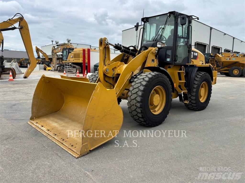 CAT 914M Rataslaadurid