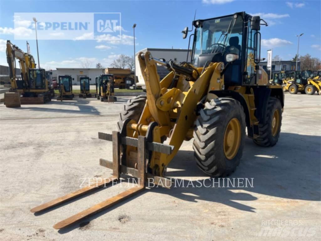 CAT 918M Rataslaadurid