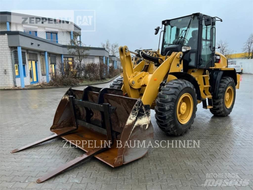 CAT 918M Rataslaadurid