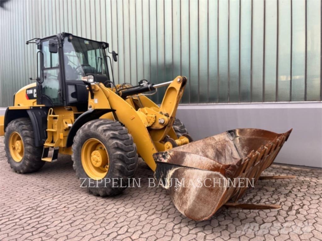 CAT 918M Rataslaadurid