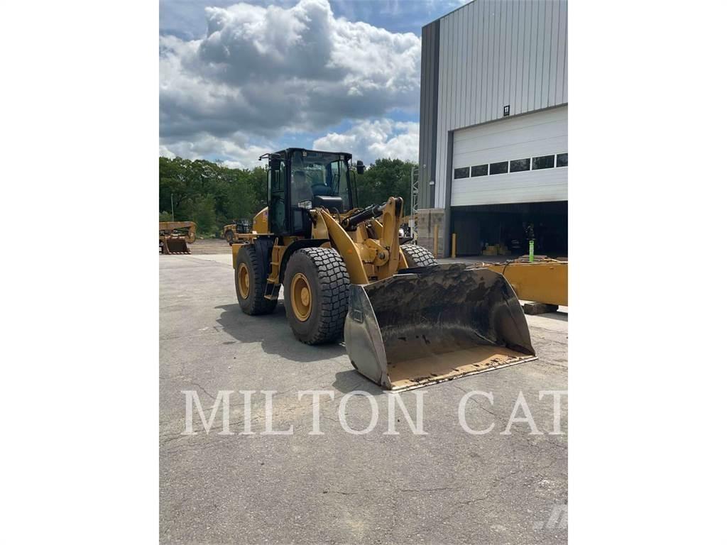 CAT 920 Rataslaadurid