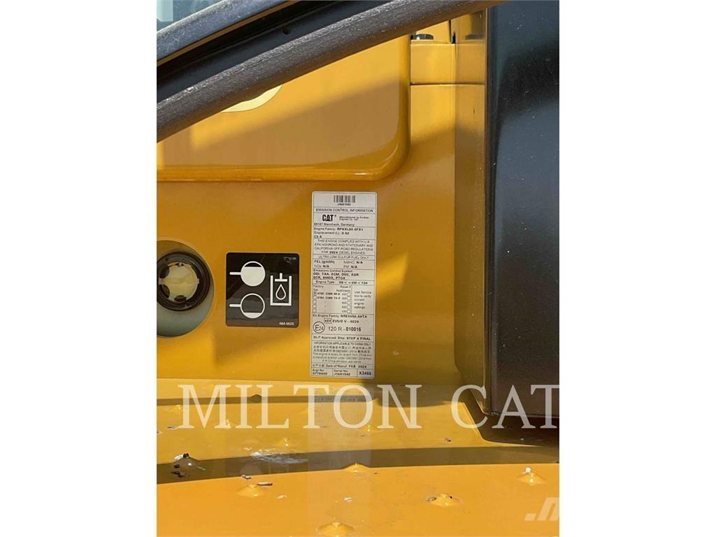 CAT 920 Rataslaadurid