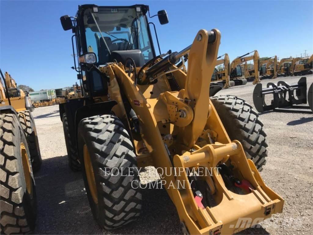 CAT 920-14 Rataslaadurid