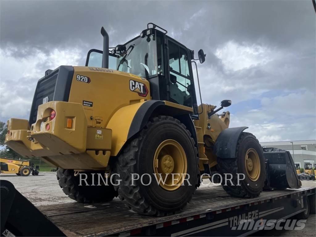CAT 920 FQC Rataslaadurid
