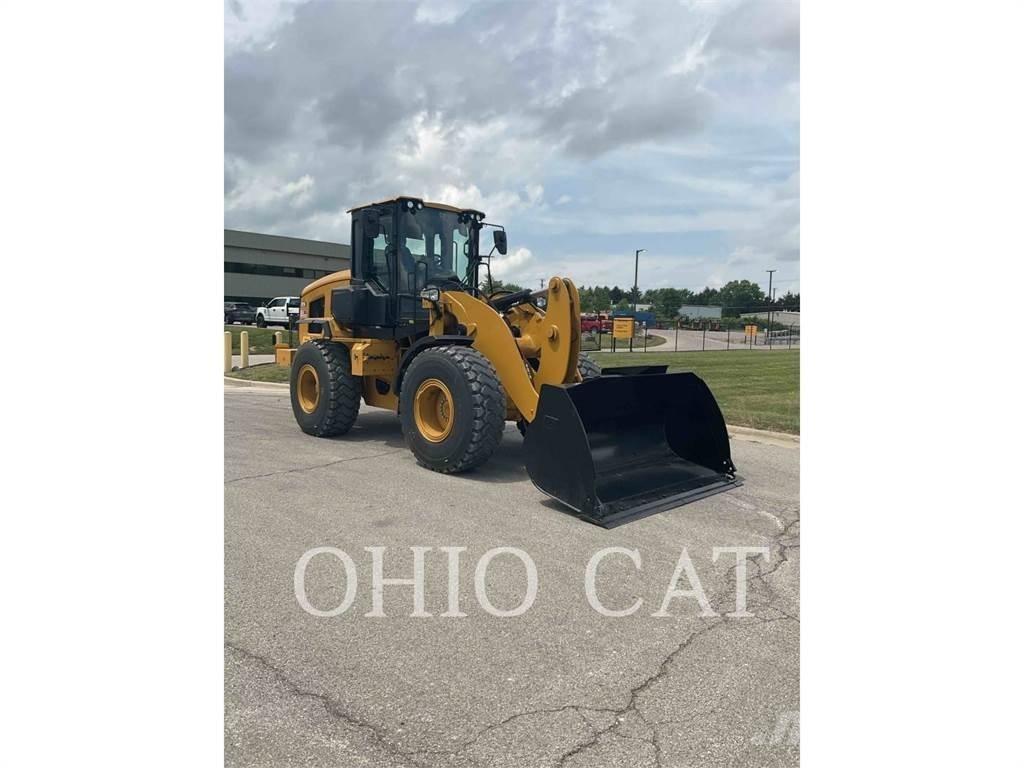 CAT 926 14A Rataslaadurid
