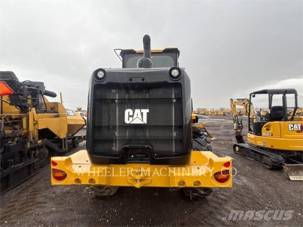 CAT 926 QC Rataslaadurid