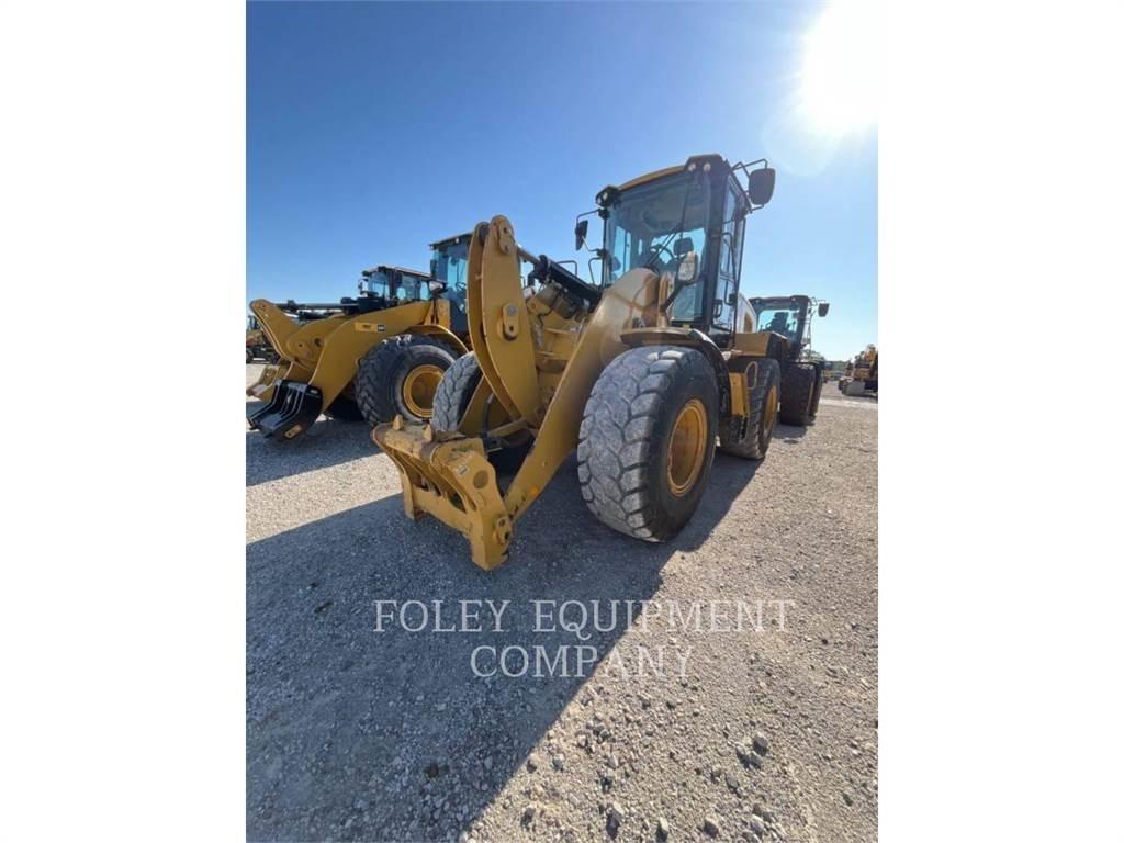 CAT 926M Rataslaadurid
