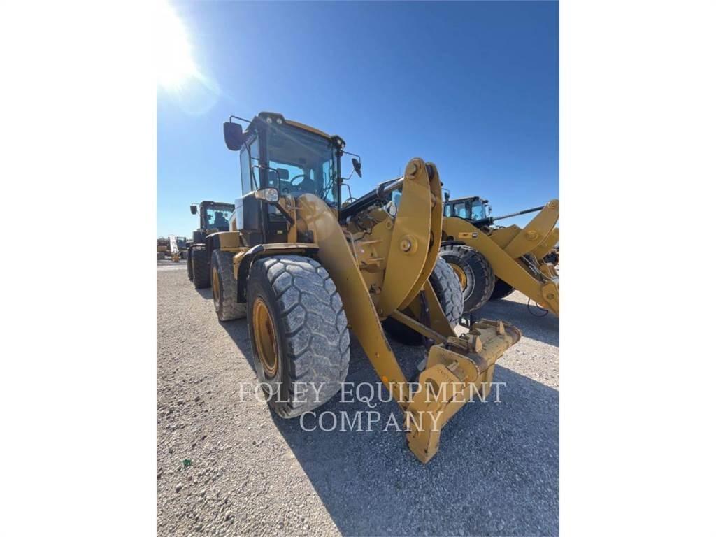 CAT 926M Rataslaadurid