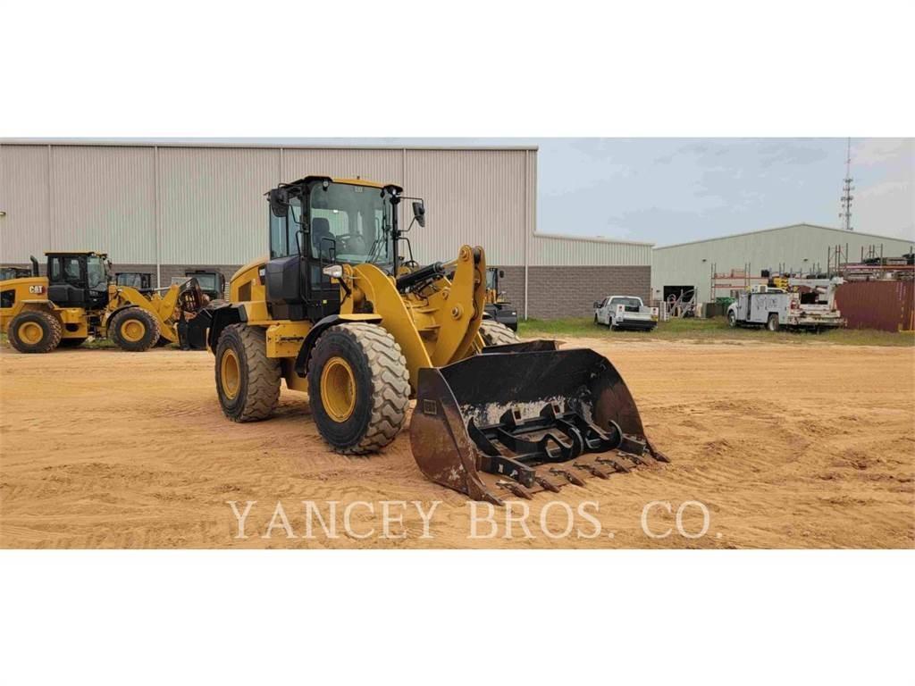 CAT 926M Rataslaadurid
