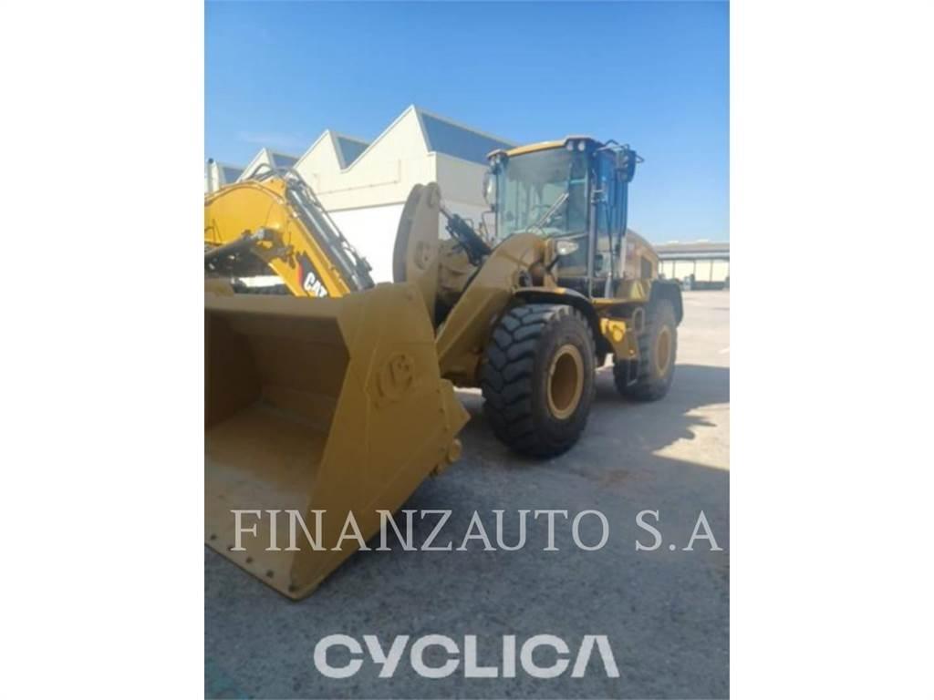 CAT 926M Rataslaadurid