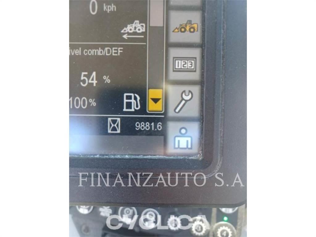 CAT 926M Rataslaadurid