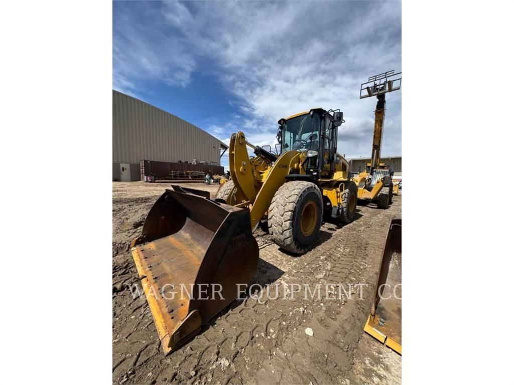 CAT 926M Rataslaadurid