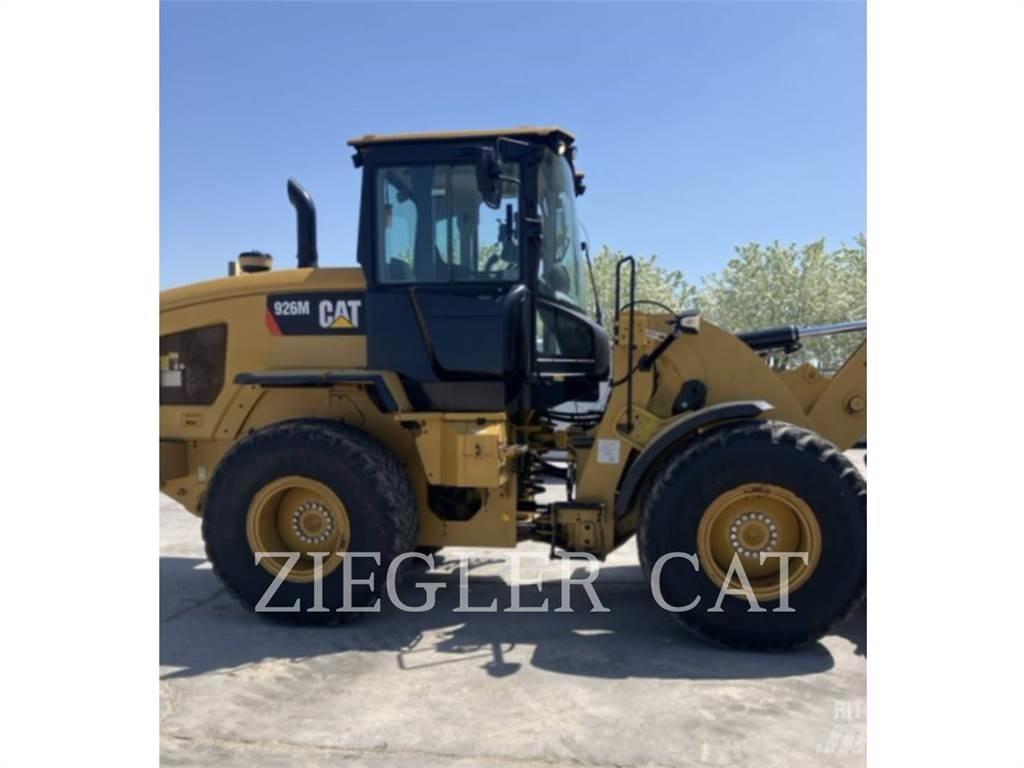 CAT 926M Rataslaadurid