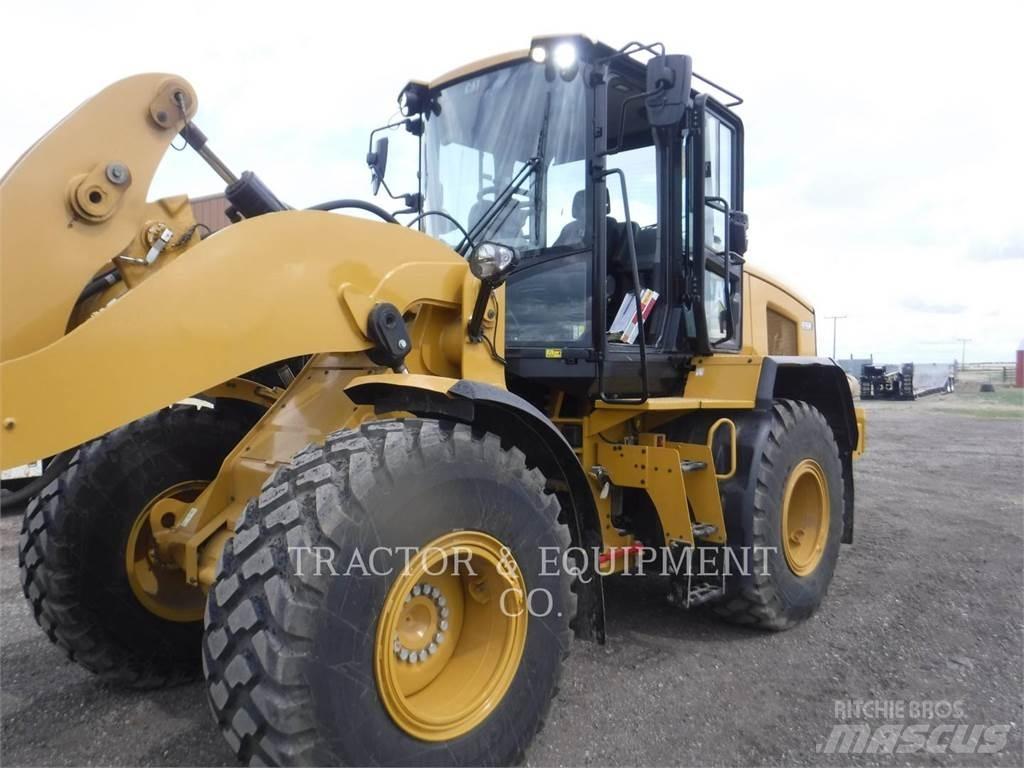 CAT 926M Rataslaadurid