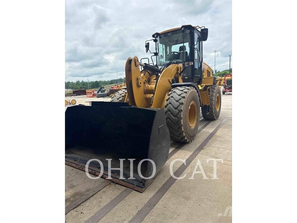CAT 926M Rataslaadurid