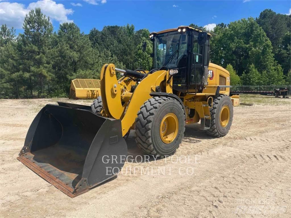 CAT 926M Rataslaadurid
