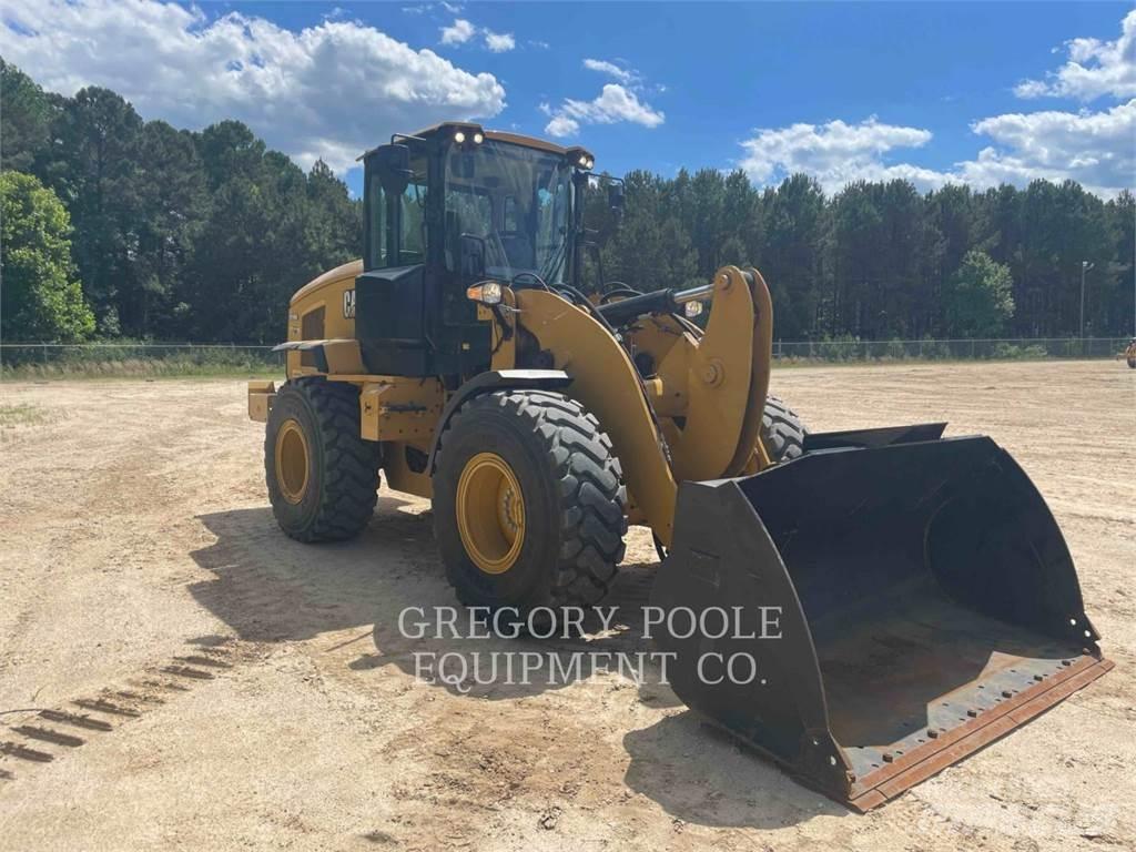 CAT 926M Rataslaadurid