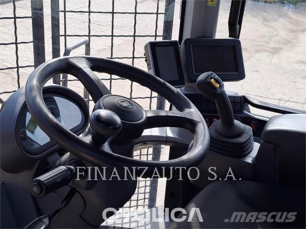 CAT 926M Rataslaadurid