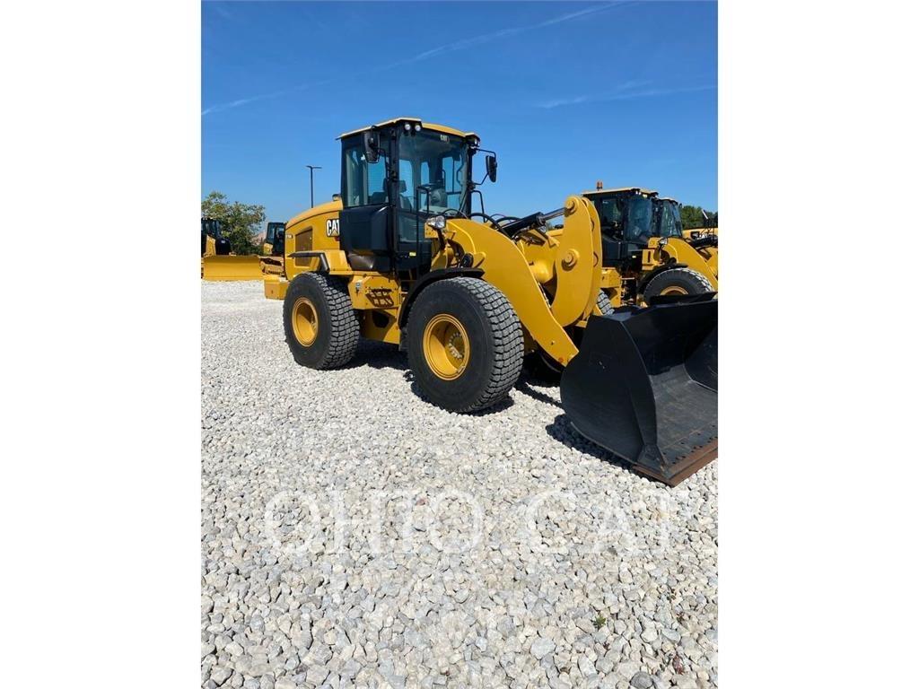 CAT 926M Rataslaadurid