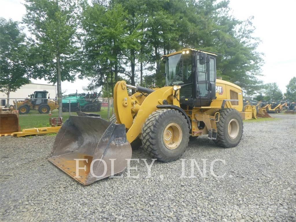 CAT 926M Rataslaadurid