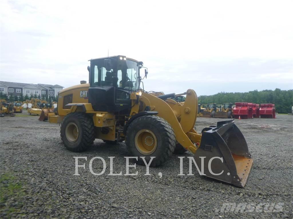 CAT 926M Rataslaadurid