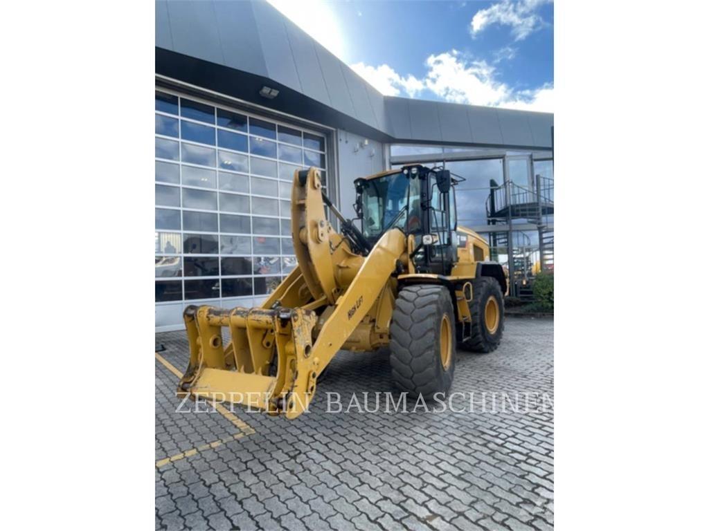 CAT 926M Rataslaadurid