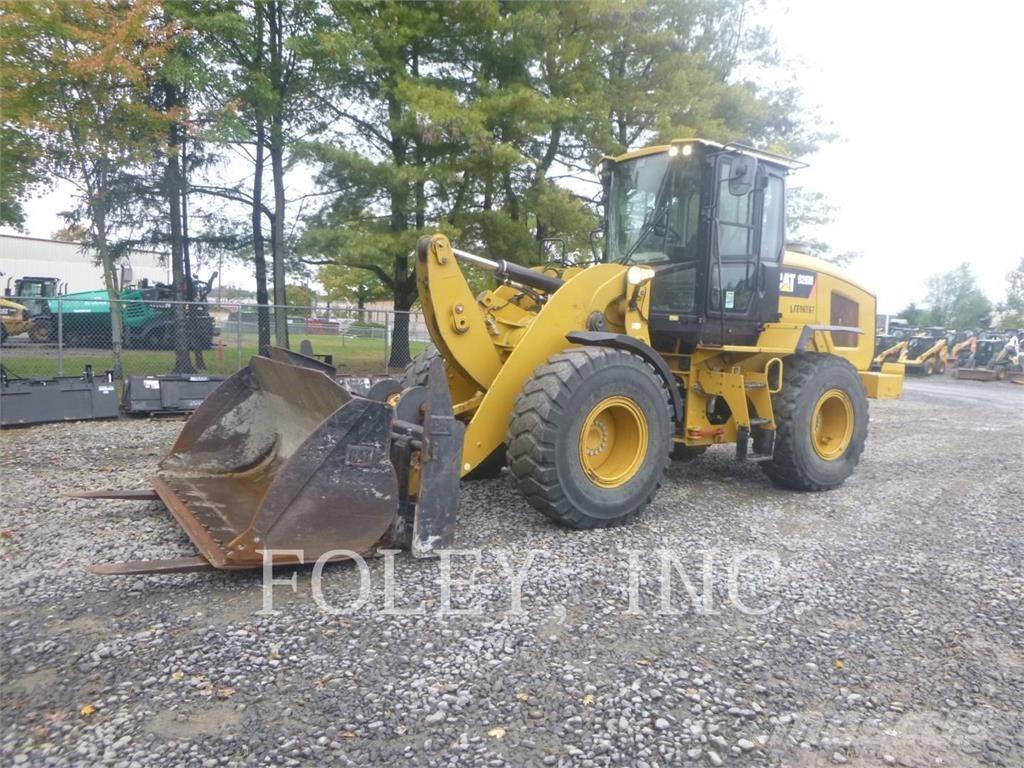 CAT 926M Rataslaadurid