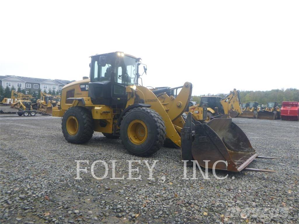 CAT 926M Rataslaadurid