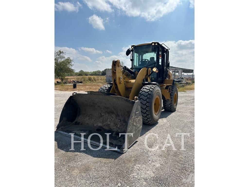 CAT 926M Rataslaadurid