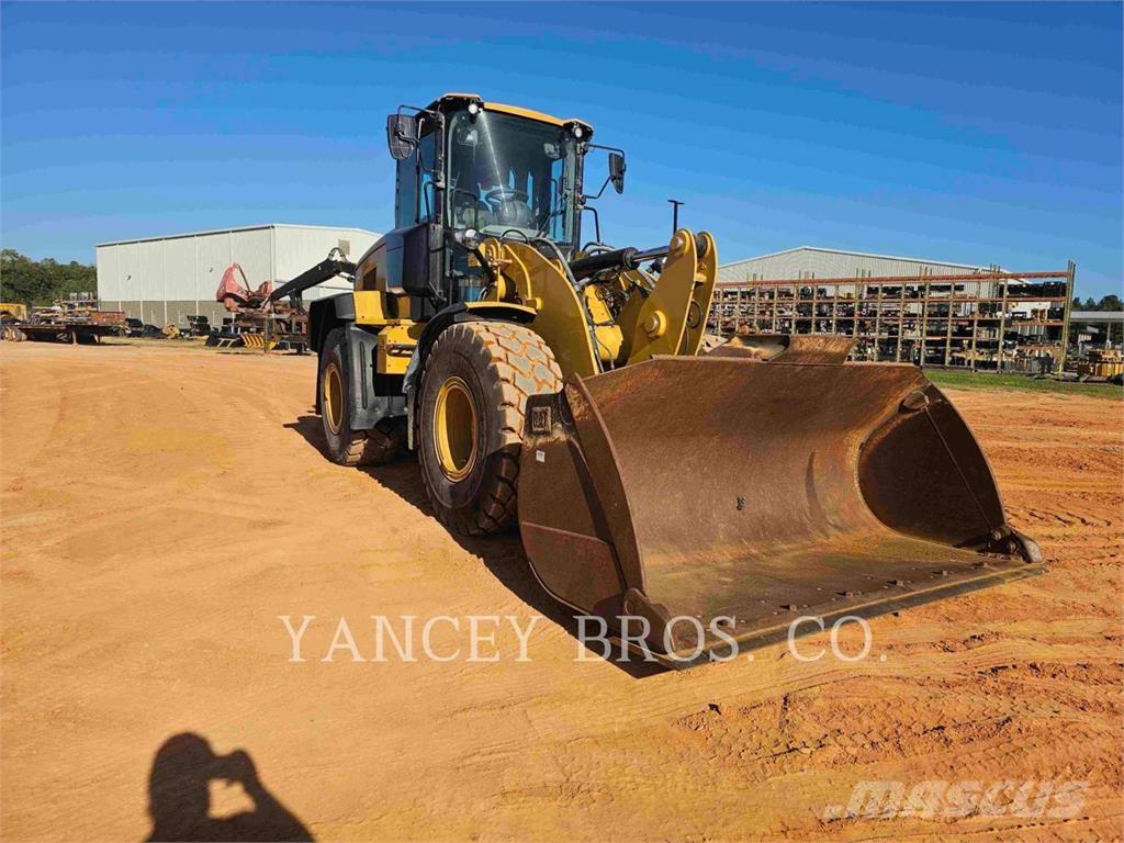 CAT 926M Rataslaadurid