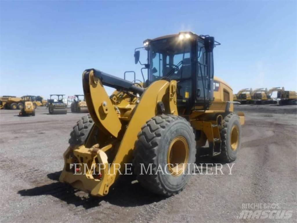 CAT 926M FC Rataslaadurid