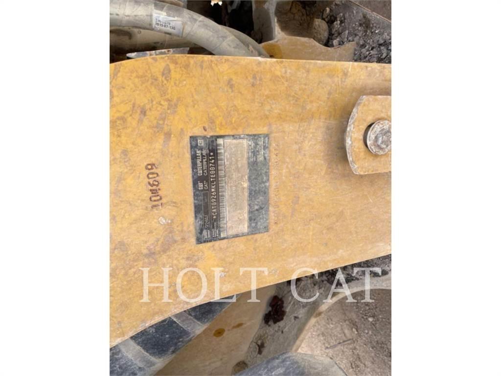 CAT 926M QC Rataslaadurid
