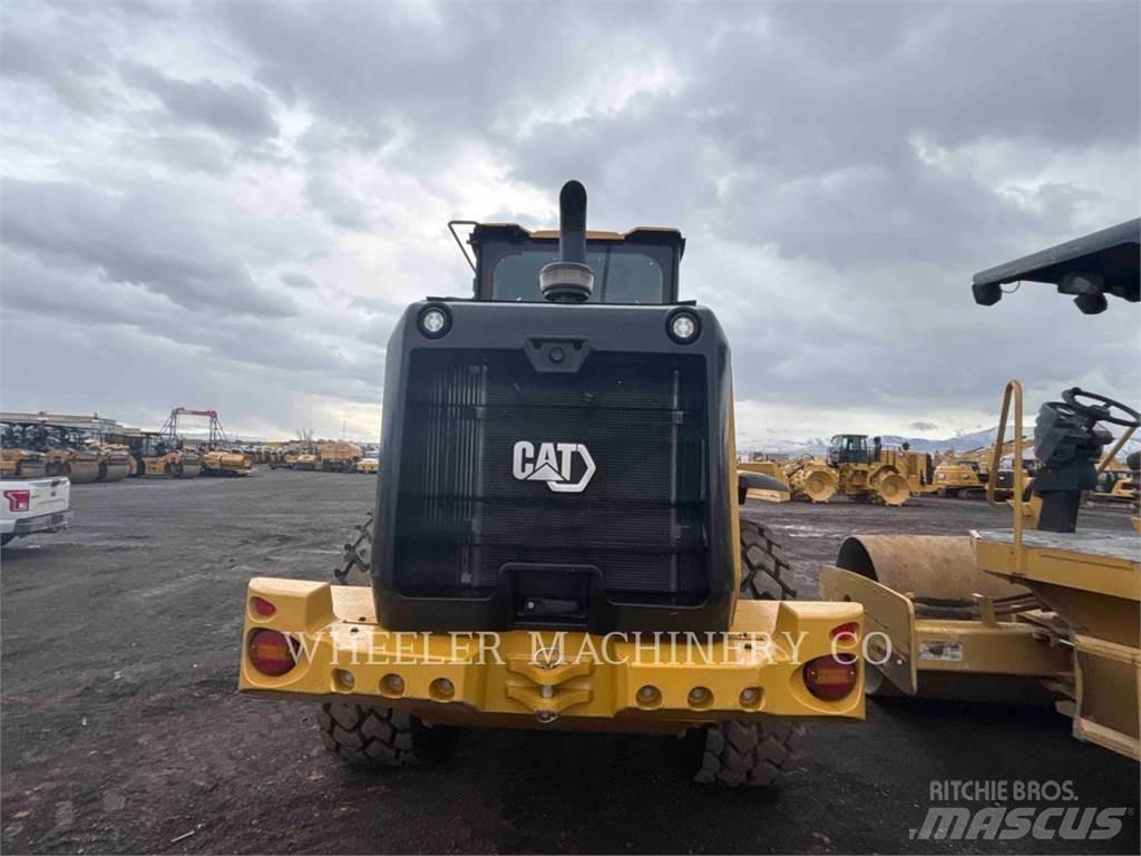 CAT 926M QC Rataslaadurid