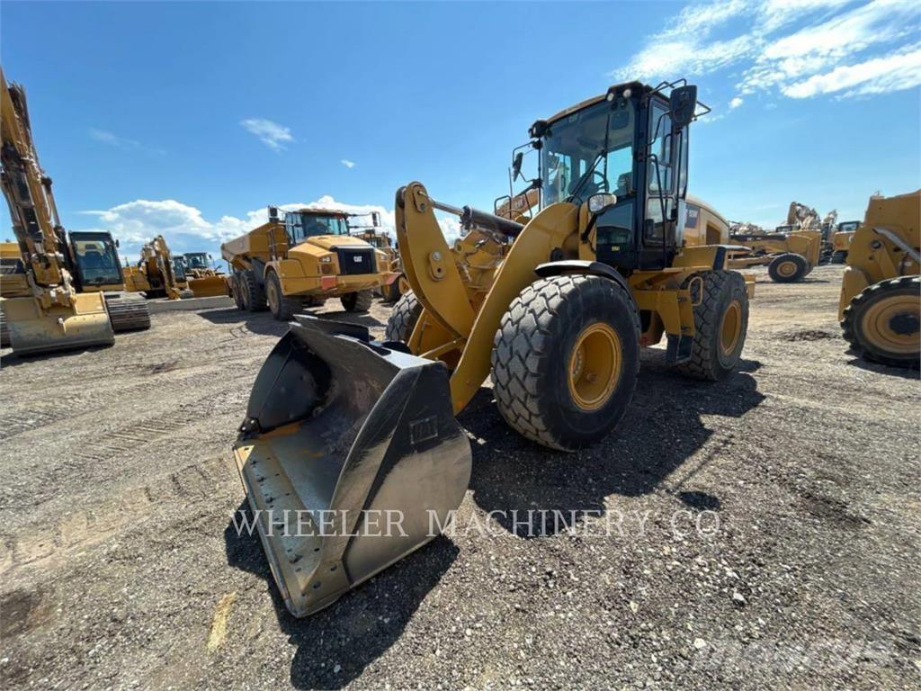 CAT 926M QC Rataslaadurid