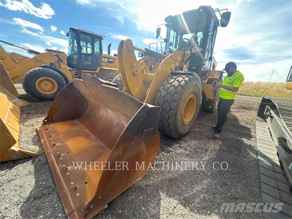 CAT 926M QC Rataslaadurid