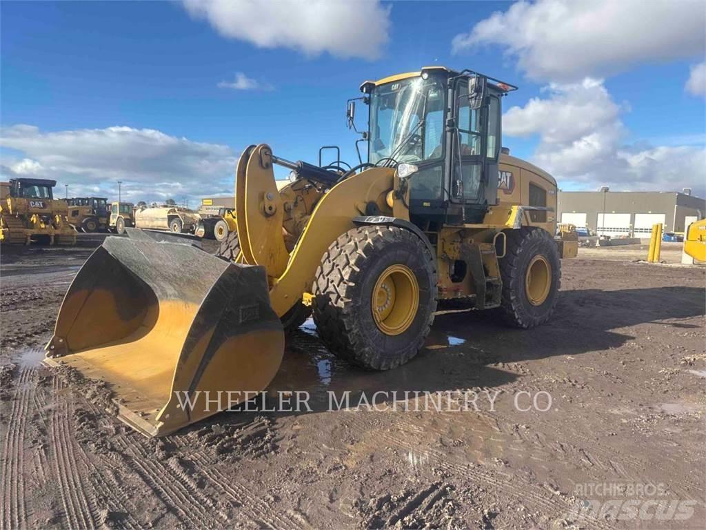 CAT 926M QC 3V Rataslaadurid