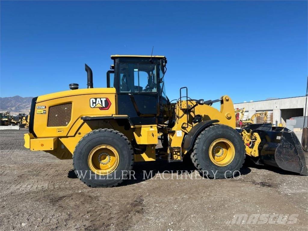 CAT 926M QC 3V Rataslaadurid