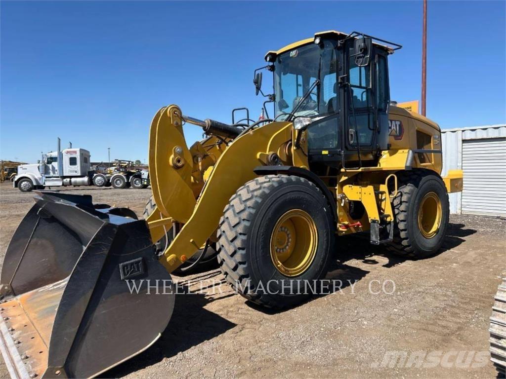 CAT 926M QC 3V Rataslaadurid