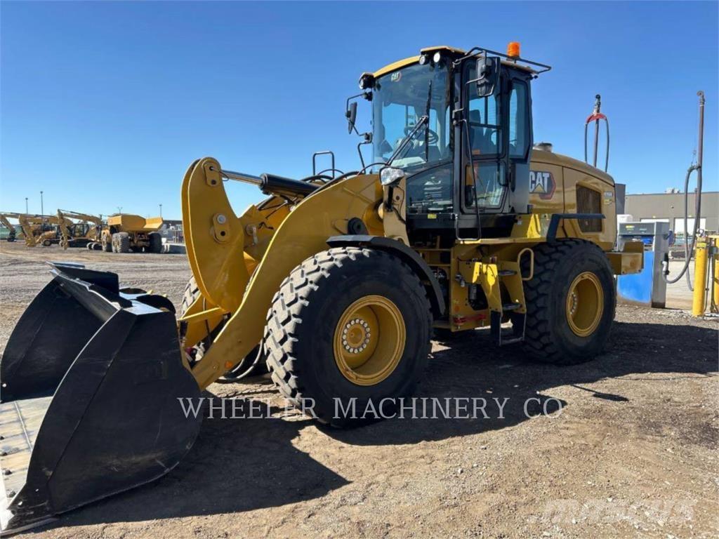CAT 926M QC 3V Rataslaadurid