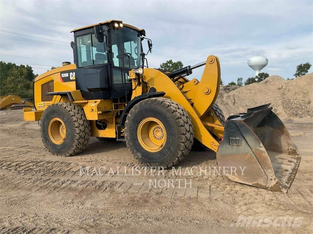 CAT 926M RQ Rataslaadurid