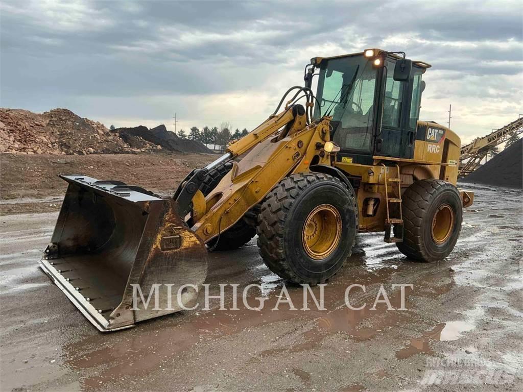 CAT 930HIT Rataslaadurid