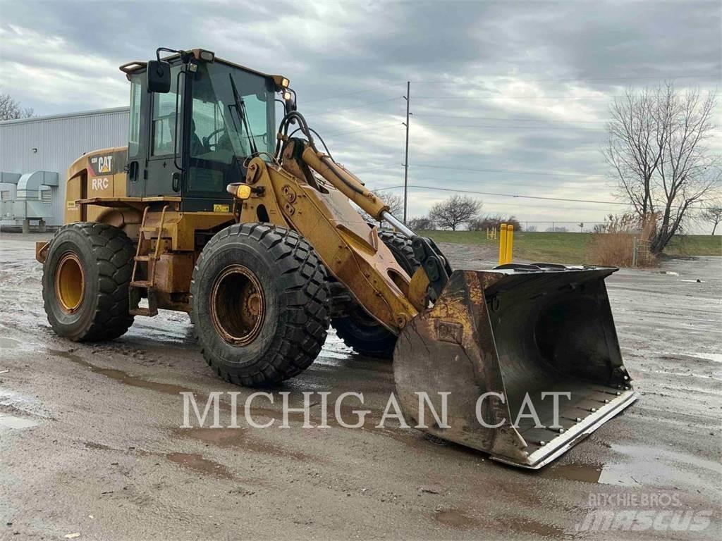 CAT 930HIT Rataslaadurid