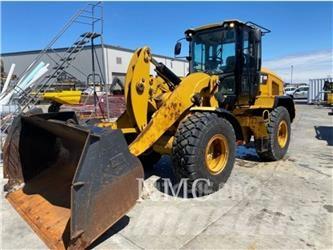 CAT 930K Rataslaadurid