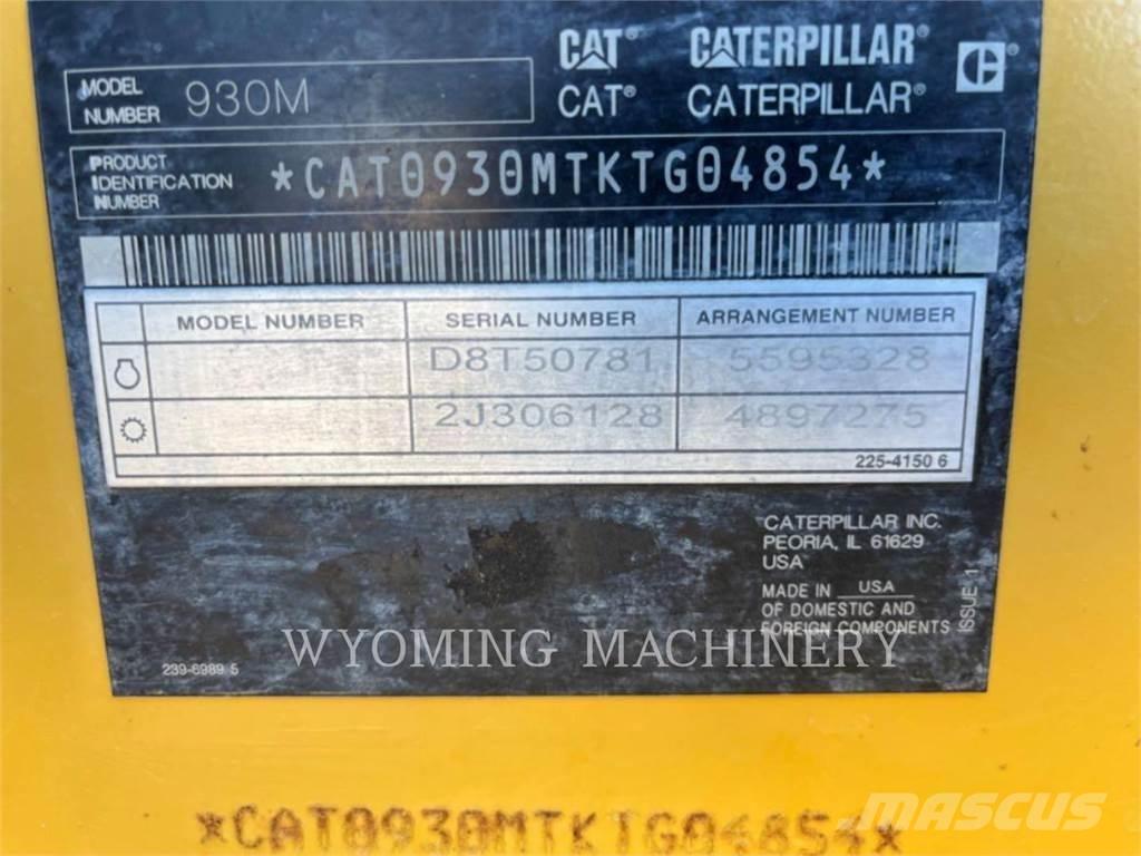 CAT 930M Rataslaadurid
