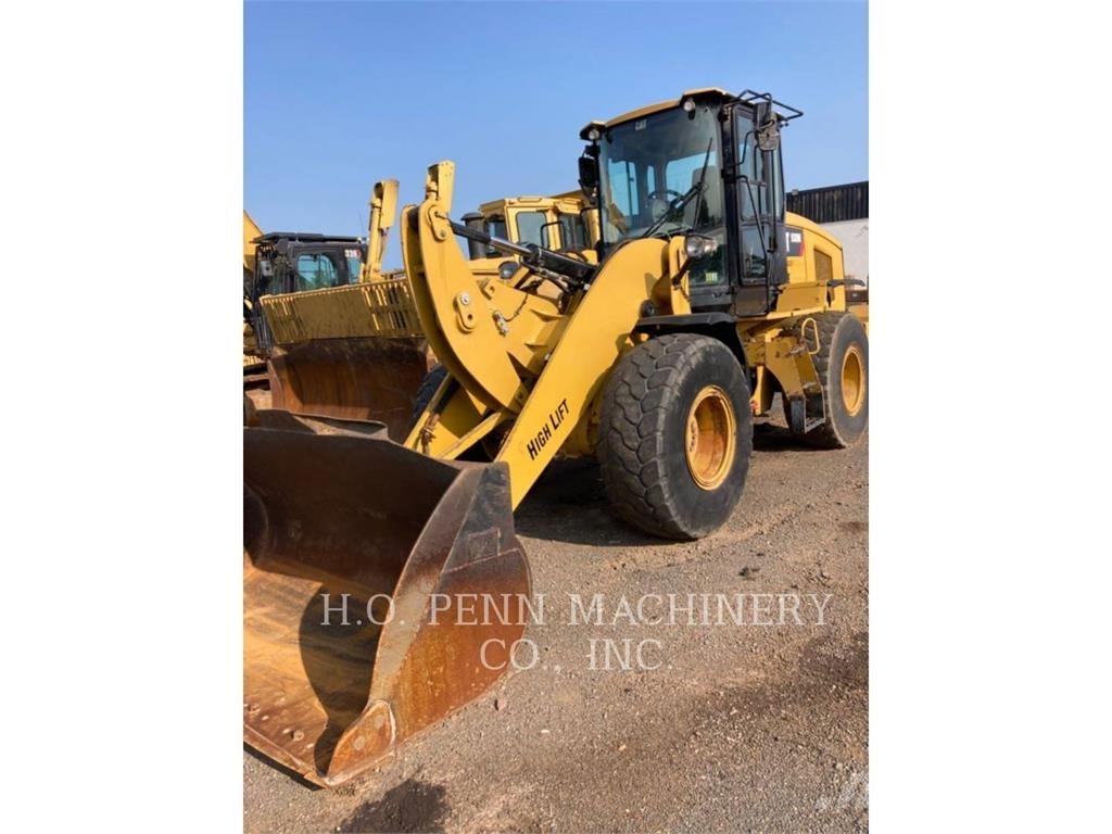 CAT 930M Rataslaadurid