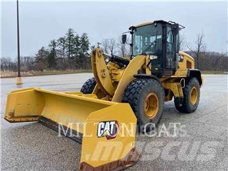 CAT 930M Rataslaadurid